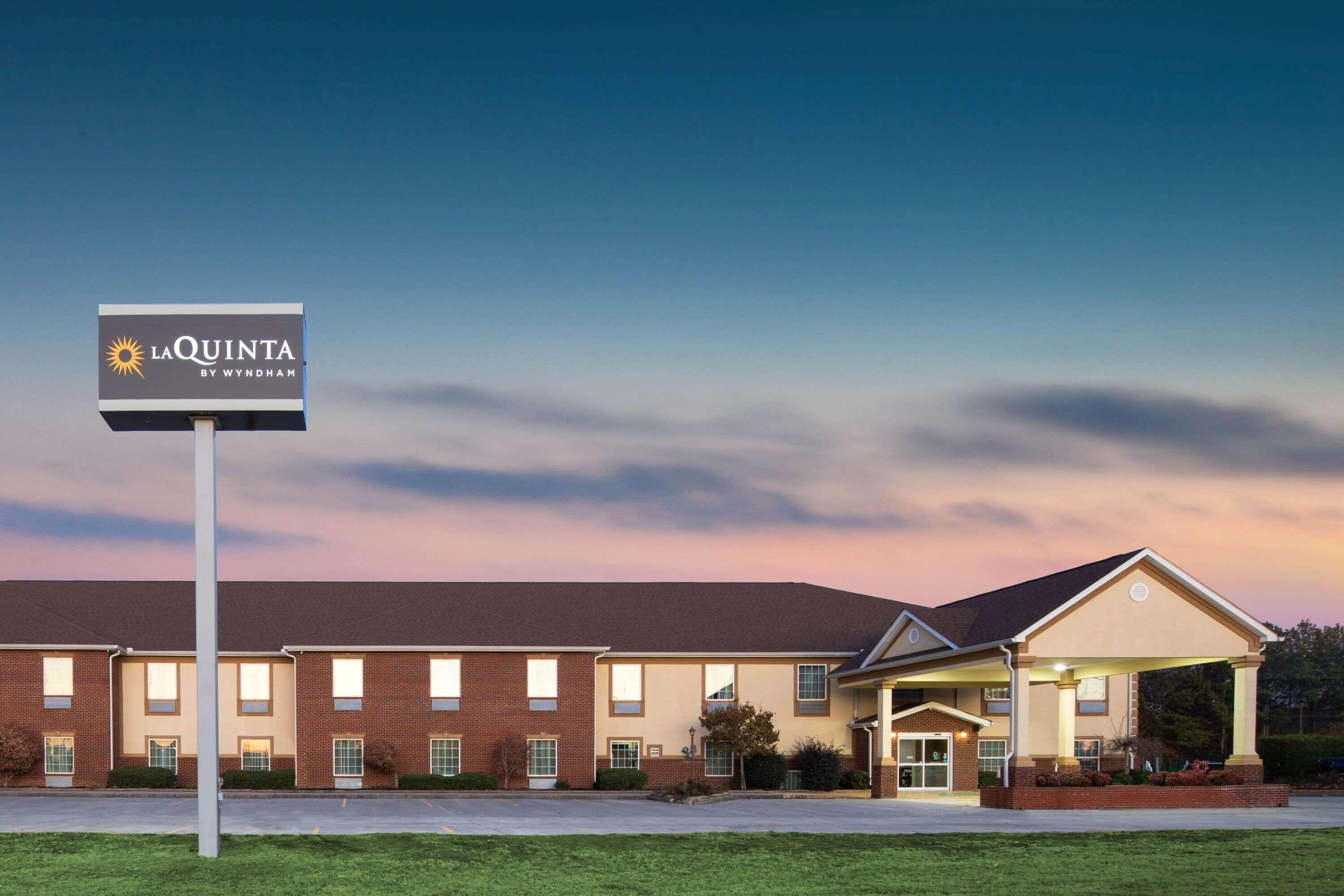 La Quinta Inn By Wyndham Calhoun South I-75 Ngoại thất bức ảnh