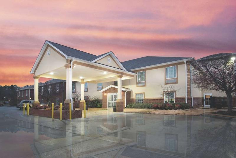 La Quinta Inn By Wyndham Calhoun South I-75 Ngoại thất bức ảnh