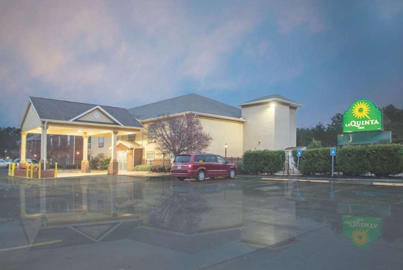 La Quinta Inn By Wyndham Calhoun South I-75 Ngoại thất bức ảnh